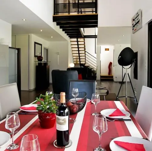 Villa Maison Basque Moderne Avec Piscine Chauffee Et Vue